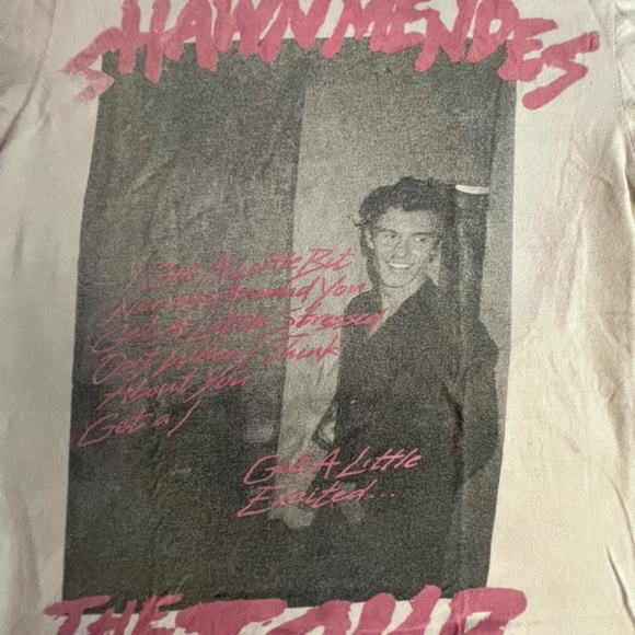 Shawn Mendes: The Tour T-Shirt 2019 - Picture 5 of 5